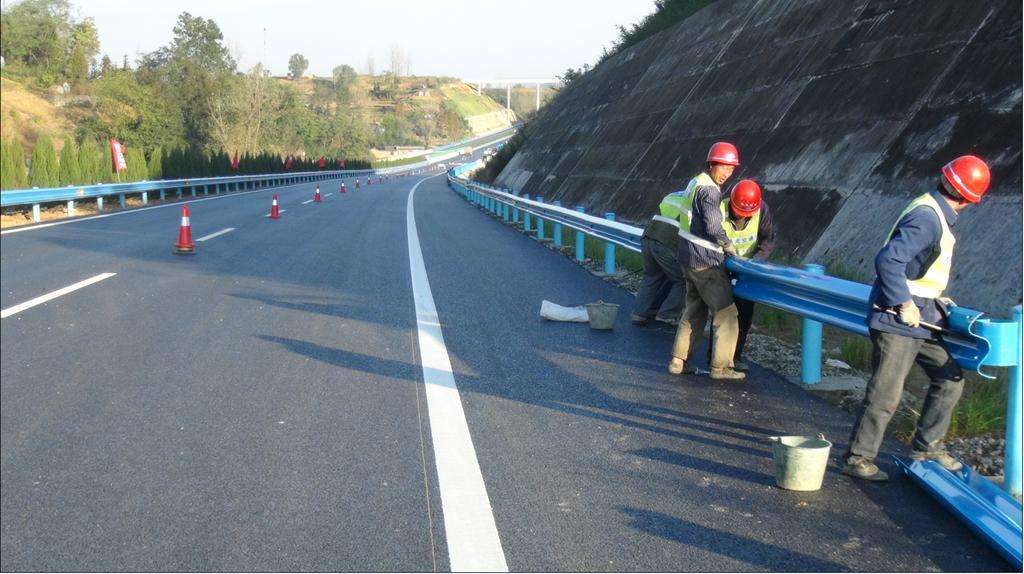 寧波公路護(hù)欄的主要功能有哪些？